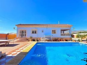Children-friendly holiday home with terrace, BBQ & private pool | Mountain view | Dogs allowed - Image 4