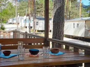 Mobile home with terrace & heated pool | Pets are welcome - Image 5