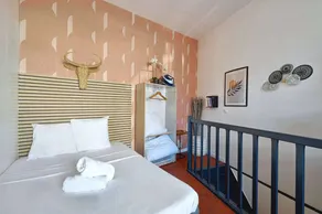 Loft in heart of Paris Moulin Rouge - Image 3