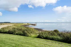 House with terrace, garden & barbeque | Sea view - Image 2
