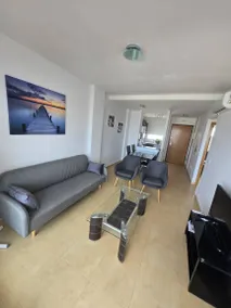 Children-friendly flat with BBQ, pool & terrace | Golf view - Image 4