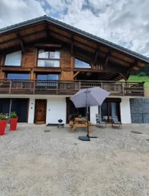 Chalet with garden, BBQ & terrace | Mountain view - Image 5