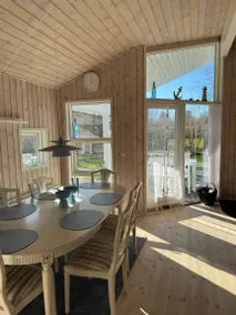 Children-friendly nice holiday home with terrace, garden & barbeque - Image 2