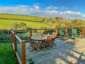 Fully equipped cottage with garden | Pets allowed - Image 2