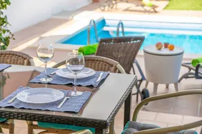 Familienfreundliche schöne Villa mit Garten, Terrasse und Grill | Neben dem Strand - Image 2