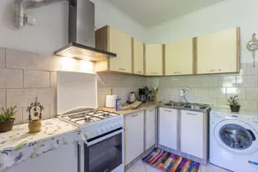 Holiday home with private pool, garden & BBQ | Garden view - Image 4