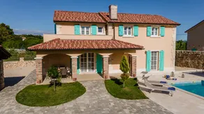 Villa con piscina, barbacoa y terraza - Image 4