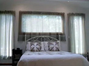 Lovely Cottage Getaway in the Mountains near Phoenicia, New York - Image 4