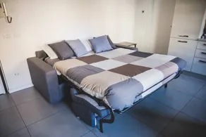 Holiday Apartment "Grey House Pavia near Hospitals" with A/C & Wi-Fi - Image 2