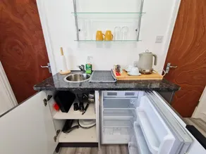Stylish Suites with kitchenette 5 - Image 4