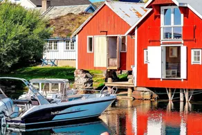 Holiday home with garden & terrace | Pet-friendly - Image 3