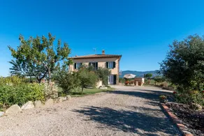 Child-friendly charming farm with terrace, BBQ & fast internet | Mountain view - Image 5