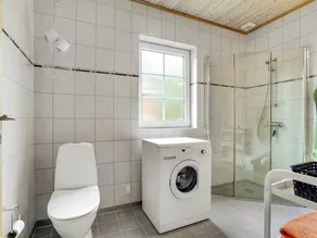Child-friendly beautiful house with terrace & garden | Pets are welcome - Image 4