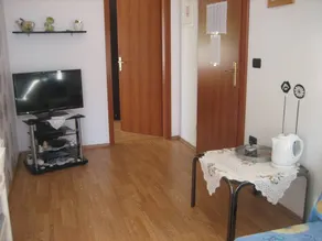 Family friendly apartments with a swimming pool Dvornica, Rogoznica - 11470 - Image 3