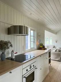Holiday home with garden, terrace & barbecue - Image 5