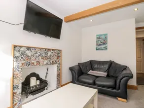 Cottage with 4 rooms for 8 persons - Image 4