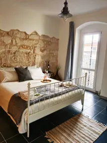 Chambre privée avec terrasse | Proche Dôme Saint-Georges | Vue ville - Image 2