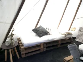 Enchanting Tipi Rental with a Fireplace in Hereford, England - Image 2