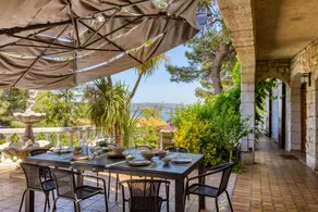 Charming, Peaceful Holiday Villa near the Sea with Lagoon View, Wi-Fi & AC - Image 4