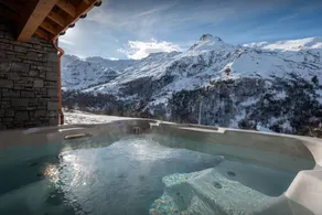 Chalet with sauna, terrace & BBQ | Perfect for remote work - Image 5