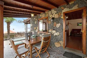 Holiday Home 'Casa Rural Arecida' with Sea View, Wi-Fi and Air Conditioning - Image 3