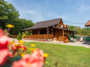Encantadora casa vacacional con barbacoa, jardín y terraza | Admite perro - Image 2