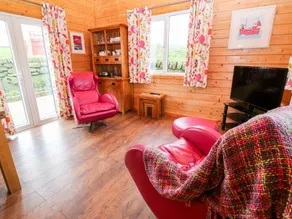 Cottage avec jardin et jacuzzi - Image 3