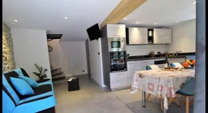 Family-friendly cottage with garden, jacuzzi & terrace | Garden view - Image 3