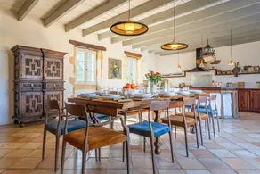 House with garden, private pool & terrace | Perfect for remote work - Image 4