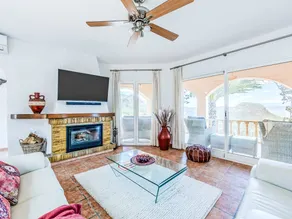 Holiday home with private pool, garden & terrace | Mountain view | Suitable for remote work - Image 4