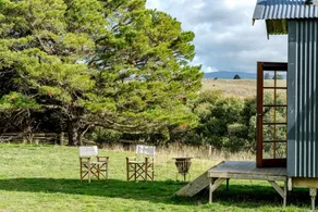 Off-Grid Tiny House for Weekend Getaways near Melbourne - Image 3