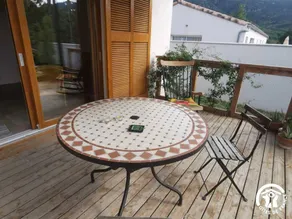 Fully equipped gite with terrace, BBQ & garden - Image 4