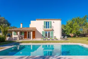Villa with barbecue, terrace & private pool - Image 4