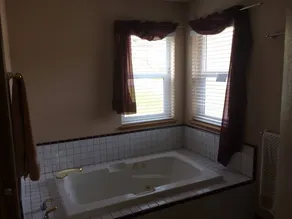Beautiful, Ranch-Style Home-quiet setting-conveniently located - Image 4