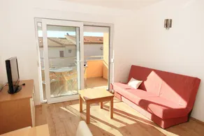 Pleasant apartment with terrace & BBQ | Sea view | Beach nearby - Image 2