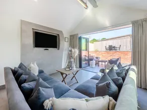 Kinderfreundliches schönes Landhaus mit Garten, Grill und Sauna | Flussblick | Hunde erlaubt - Image 2
