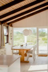 House with terrace & barbecue - Image 3
