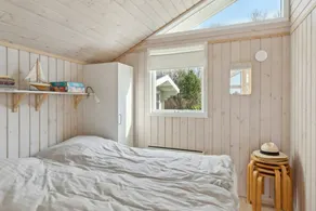 Holiday home with lake view in Bisserup - Image 5