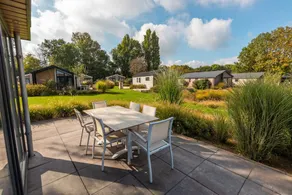 Tidy Chalet With Dishwasher Near the River Maas - Image 3