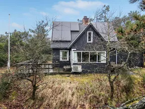 Child-friendly pleasant house with terrace - Image 5
