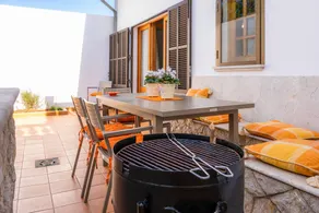 Ferienhaus mit privatem Pool, Garten und Terrasse | Bergblick | Perfekt für die Arbeit von Zuhause - Image 4