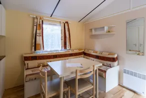 Mobile Home 'Le Noyer' with Shared Pool, Private Terrace and Private Garden - Image 4