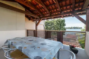 Holiday apartment with terrace & BBQ | Sea view - Image 3