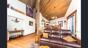 Children-friendly pleasant apartment with private pool & terrace | Next to the ski - Image 2