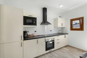 Holiday home with terrace | Mountain view | Good for workation - Image 4