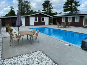 Holiday home with pool and fjord views on Lundø - Image 2