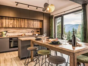 Family-friendly lovely holiday home with jacuzzi, terrace & sauna - Image 5