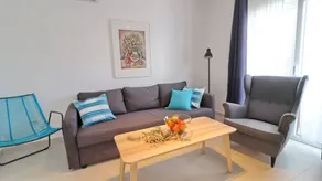 Fully equipped holiday home with barbecue & terrace | Sea view | Next to the beach - Image 4