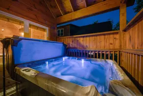 Familienfreundliches Ferienhaus mit Grill, schnellem Internet und Whirlpool | Bergblick | Haustiere erlaubt - Image 3