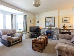 Children-friendly nice cottage with garden & barbeque | Beach view - Image 2